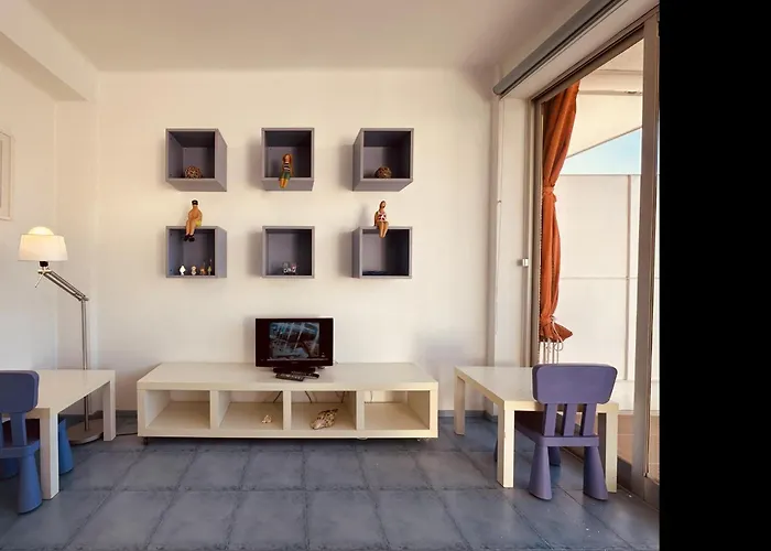 Lets Holidays With Terrace Near 2 *