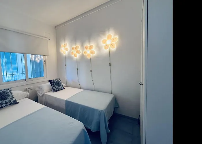 Lets Holidays With Terrace Near 2