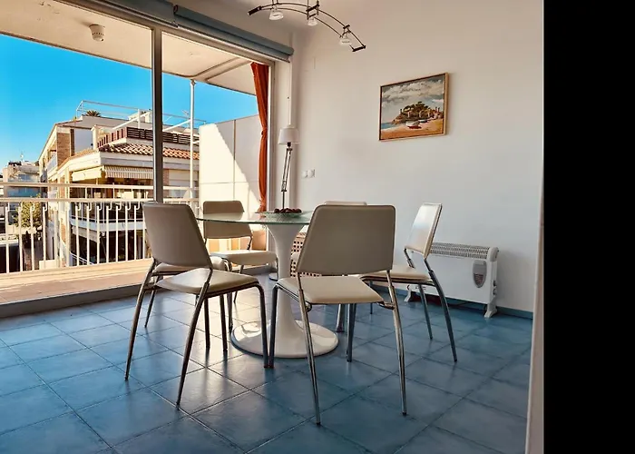 Lets Holidays With Terrace Near 2 Apartment *