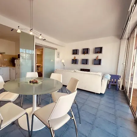 Apartamento With Terrace Near 2 *