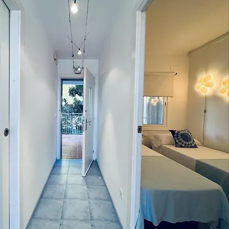 With Terrace Near 2 *